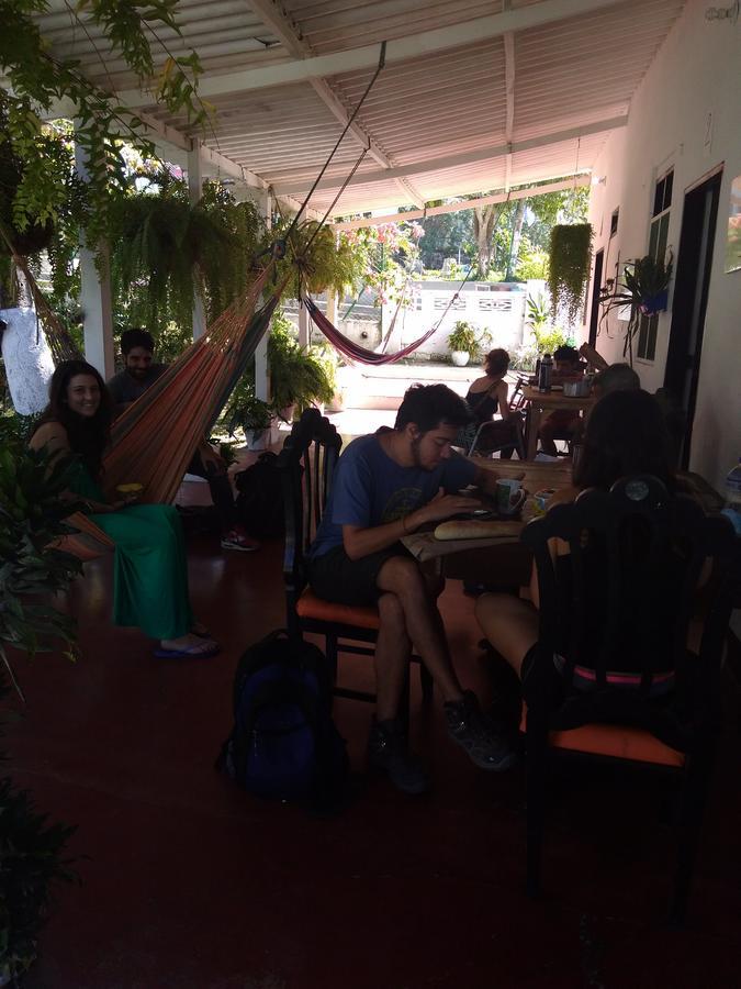 Hostel Villa Silvia มินกา ภายนอก รูปภาพ